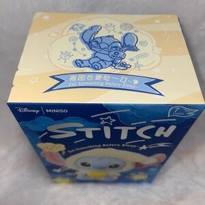Disney Blue and Yellow Box
